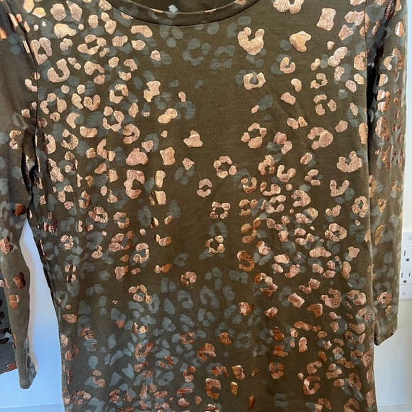 Calvin Klein olive green metallic top NWOT S - Picture 3 of 10